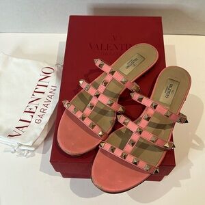 Valentino Garavani
Rockstud Caged Flat Slide Sandals